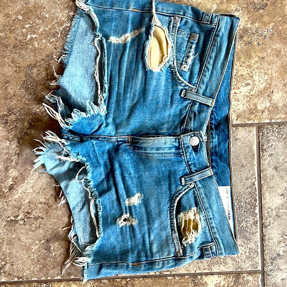 RAG & BONE denim short shorts size 26